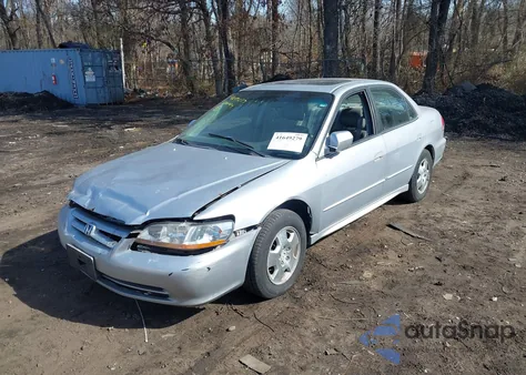 2002 Honda Accord 3.0 Ex from USA, damaged, VIN 1HGCG165X2A081430